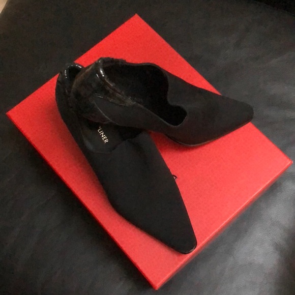 Donald Pliner LOC2-D Black Crepe Elastic Croco Booties Size 6 NWT - Picture 7 of 7